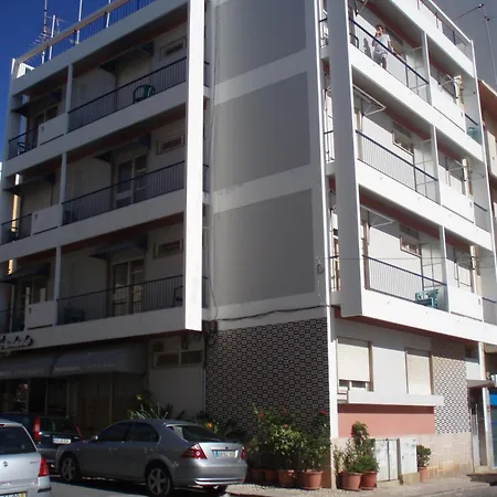 Residencial Condado ファロ