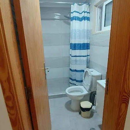 Residencial Condado ファロ