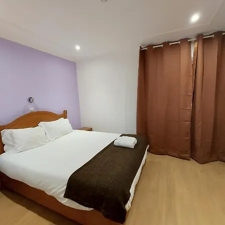 ゲストハウス Residencial Condado