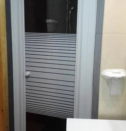 ゲストハウス Residencial Condado
